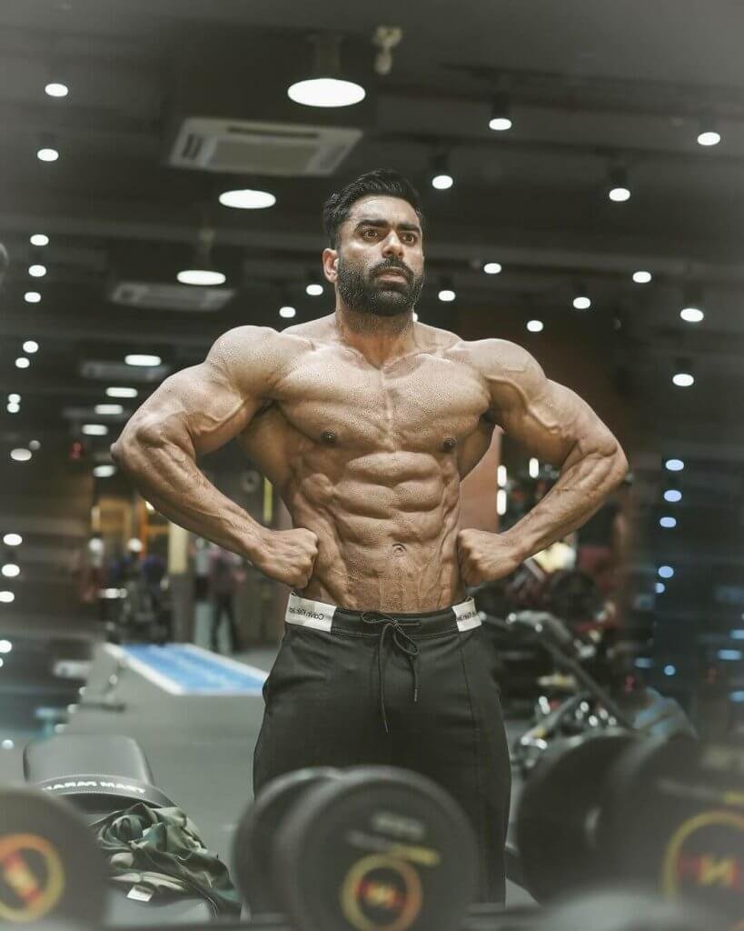 Junaid Kaliwala bodybuilder 