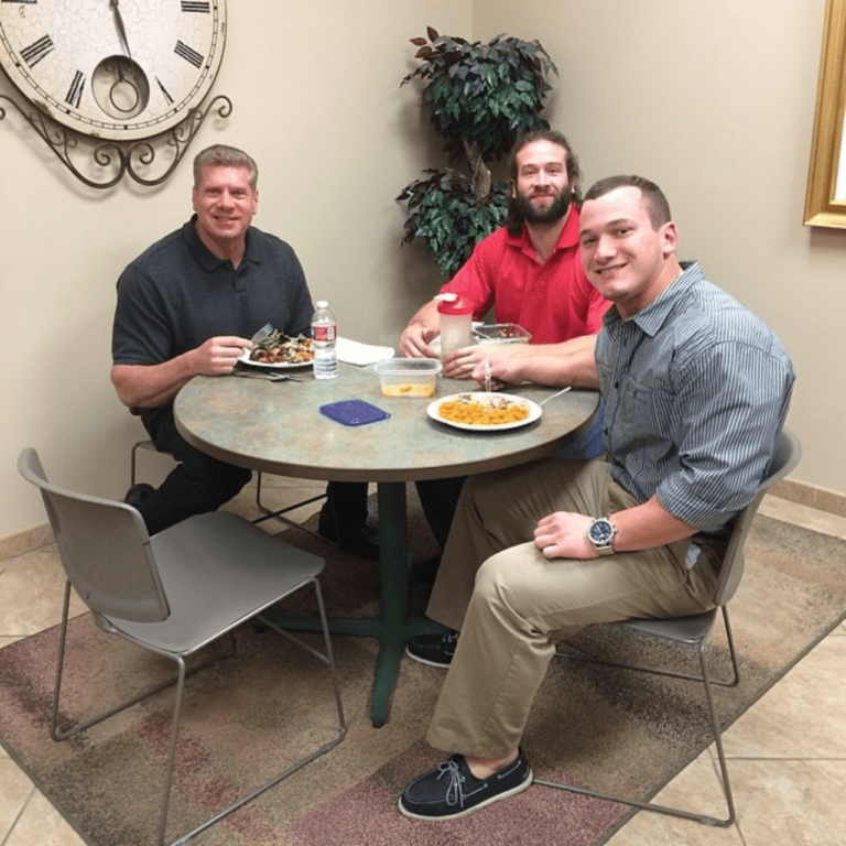 Hunter Labrada Diet Plan and Workout Routine (January 2024) Tikkay Khan