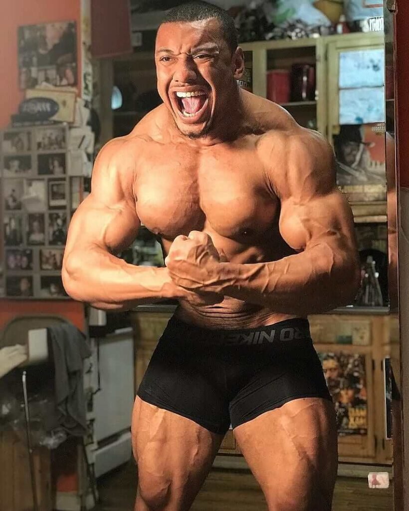 larry wheels height and weight