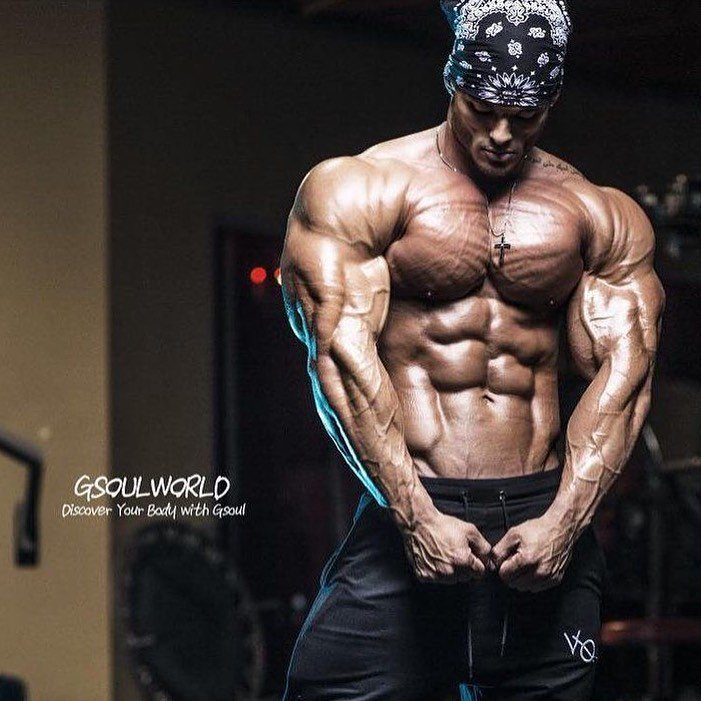 Jeremy Buendia a modern bodybuilder 
