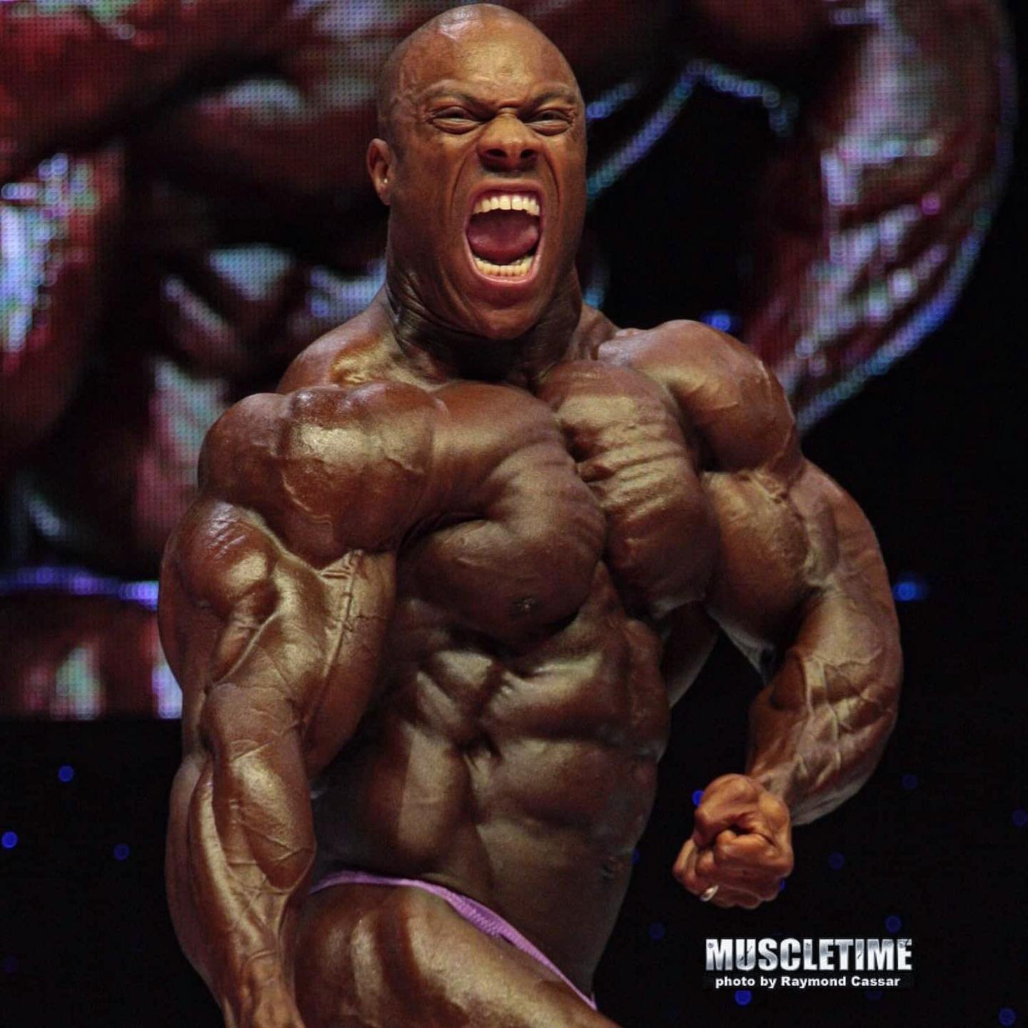 Phil Heath Criticizes Rivals for Abusing Steroids Over Proper Training ...