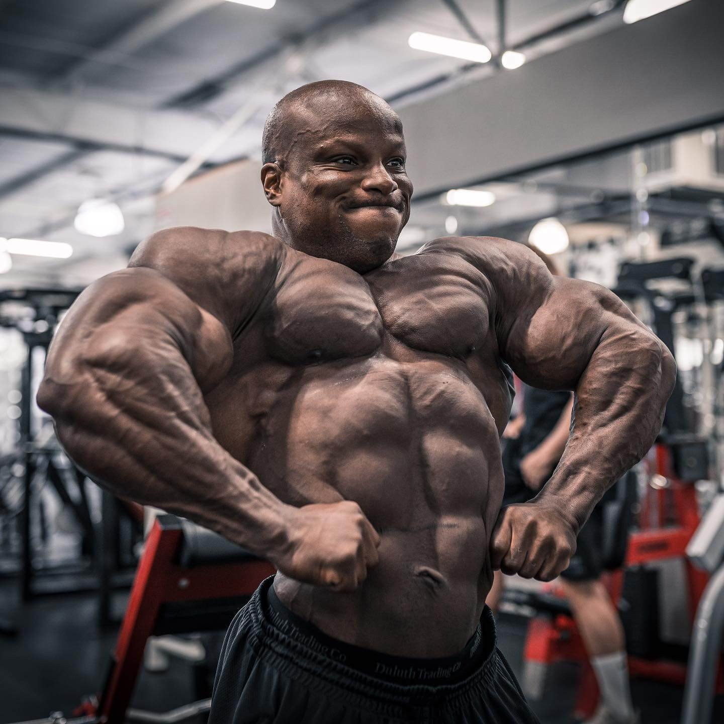 Giant Killer Shaun Clarida Attacks Quads in High-Intensity Leg Session ...