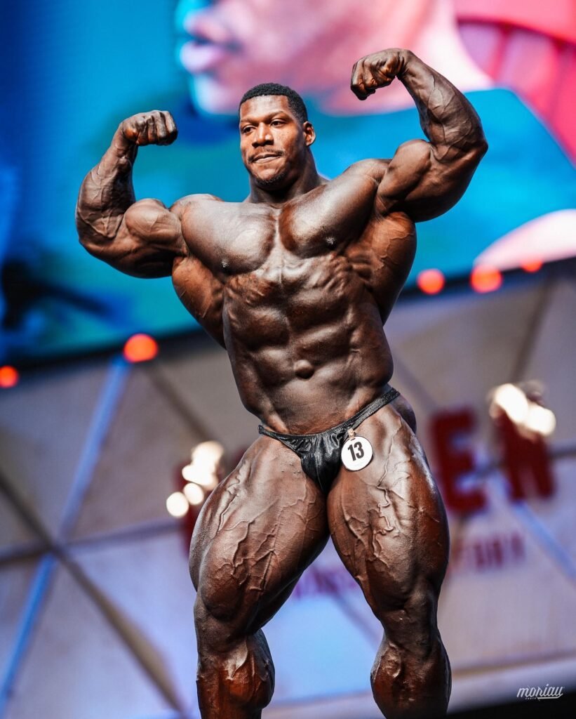 Rubiel ‘Neckzilla’ Mosquera bodybuilder 