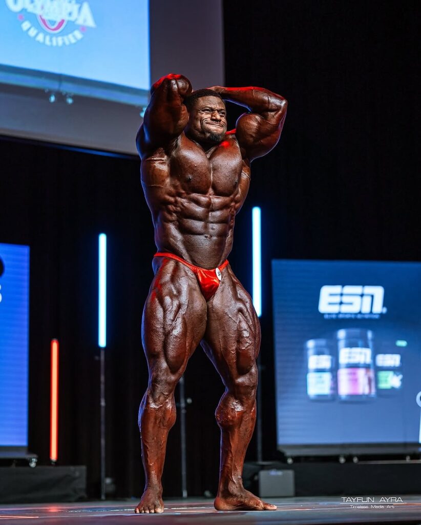 Andrew Jacked bosybuilder