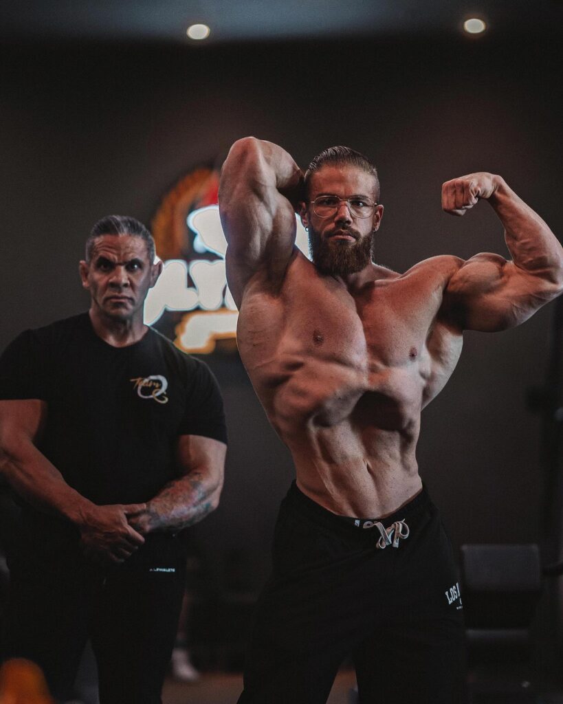 Carlos Dommar training 