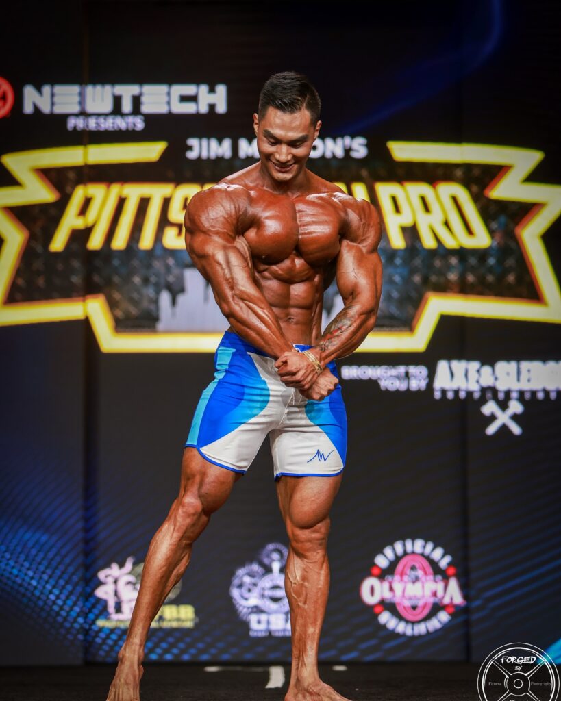 Mengyi Liu Bodybuilder 