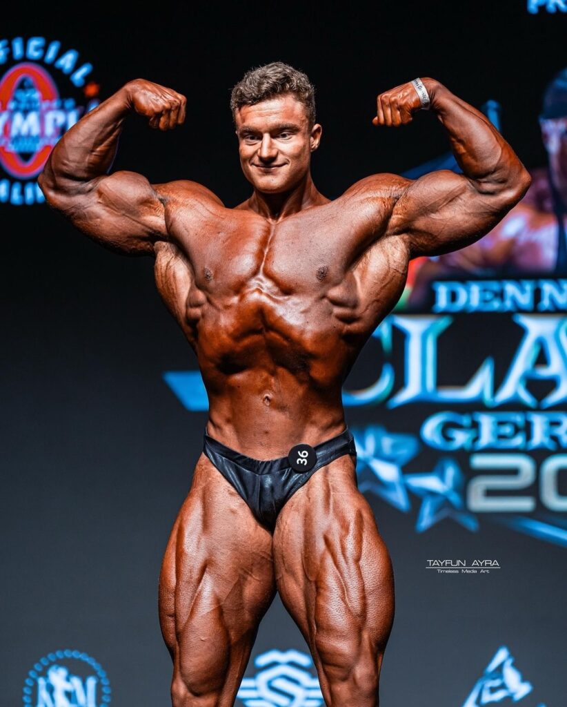 Luca Reger Height 