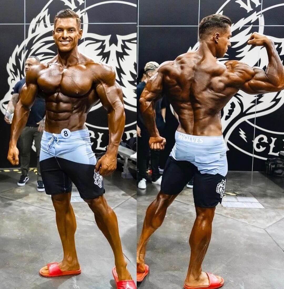Carlos Deoliveira backstage before a Men's Physique contest
