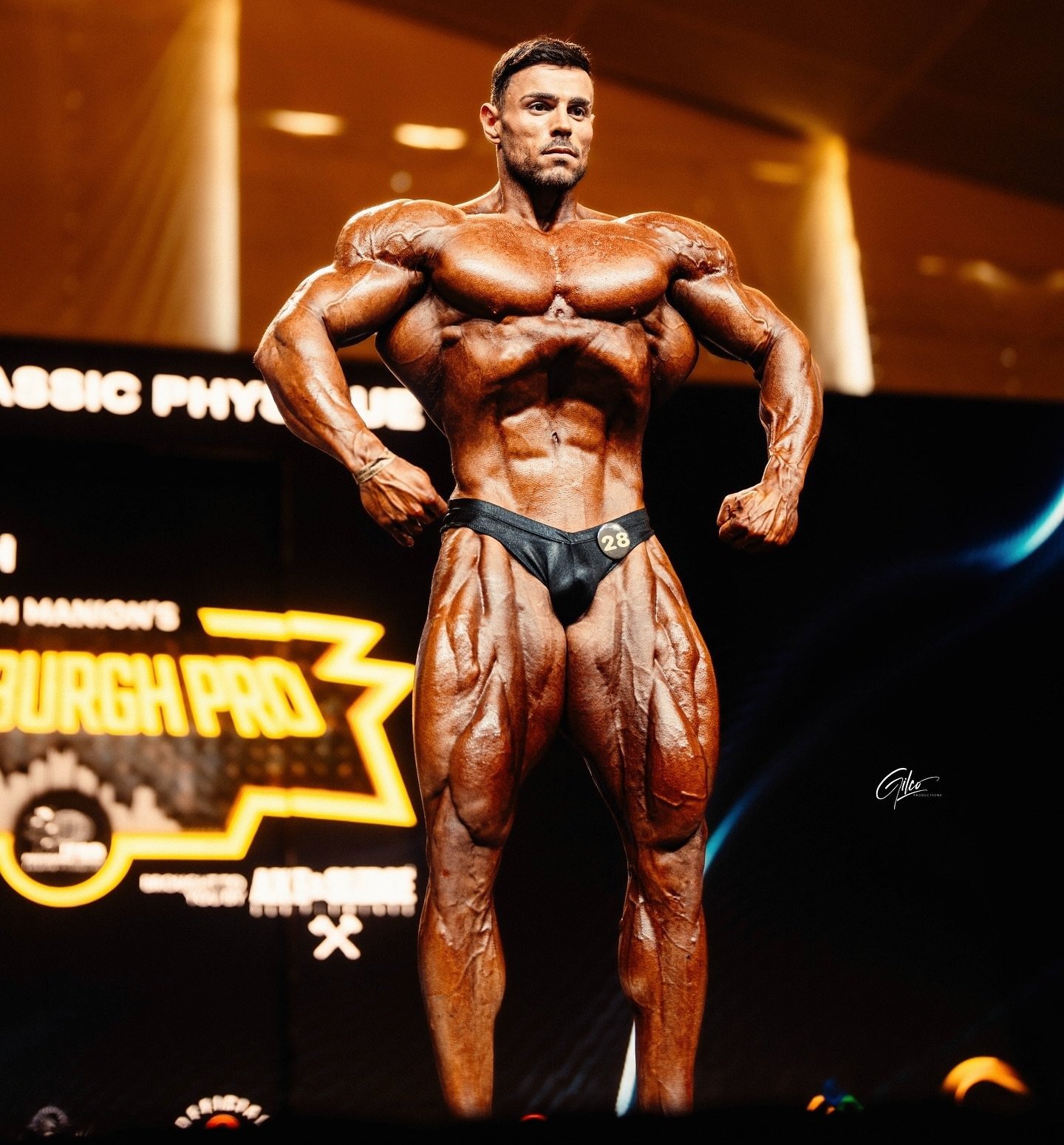 Josema Muñoz on stage at the 2025 Pittsburgh Pro in Classic Physique